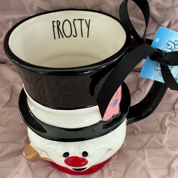 RAE DUNN CHRISTMAS HOLIDAY WINTER FROSTY THE SNOWMAN COFFEE MUG “FROSTY” - Picture 7 of 10